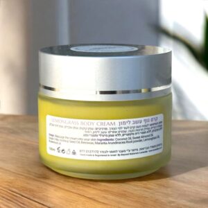 קרם לחות לגוף טבעי עם מרענן עם שמנים אתריים טהורים - מרכיבים