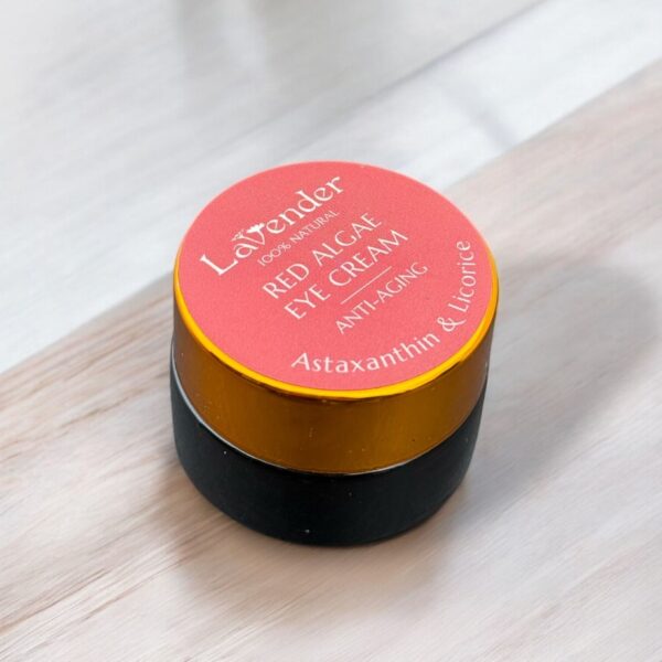 קרם עיניים מעולה עם אצה אדומה לטיפוח אזור העיניים