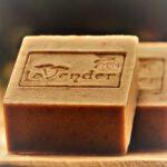 ⁦סבון מוצק טבעי לבנדר⁩ – תמונה ⁦3⁩